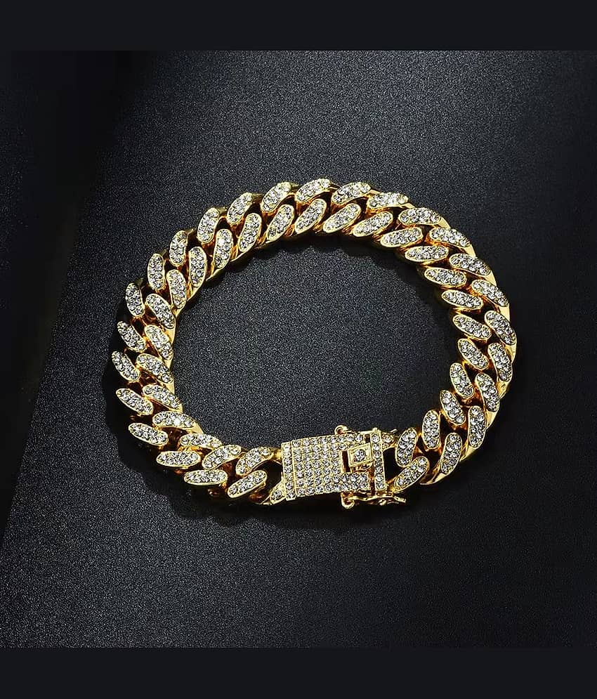 FASHION FRILL Gold Charm Bracelet ( Pack of 1 )