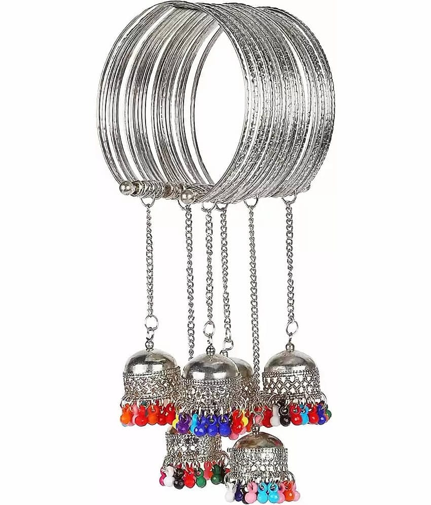Samridhi DC Silver Bangle ( Pack of 1 )