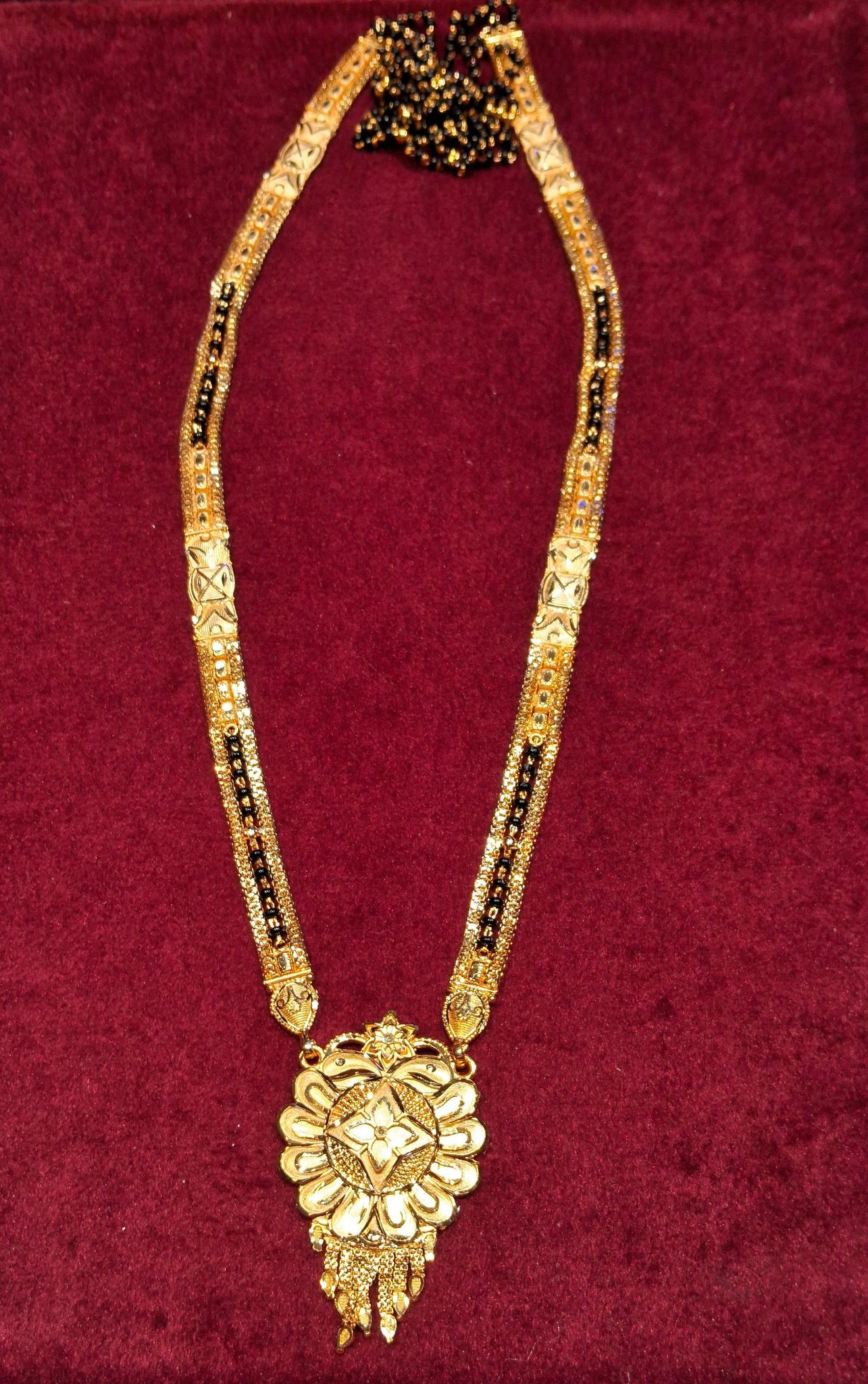 MANGALSUTRA