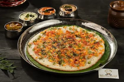 Vegetable Uttapam