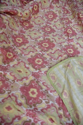 Pink Ikkat Mul Mul Reversible Dohar : Simple & Elegant Single (Pair)