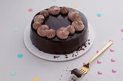 Chocolate Day Special Chocolate Mousse Cake (Half Kg)