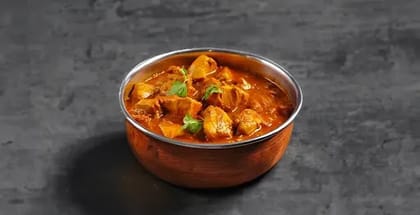 Dak Bungalow Chicken With 1 Boiled Egg