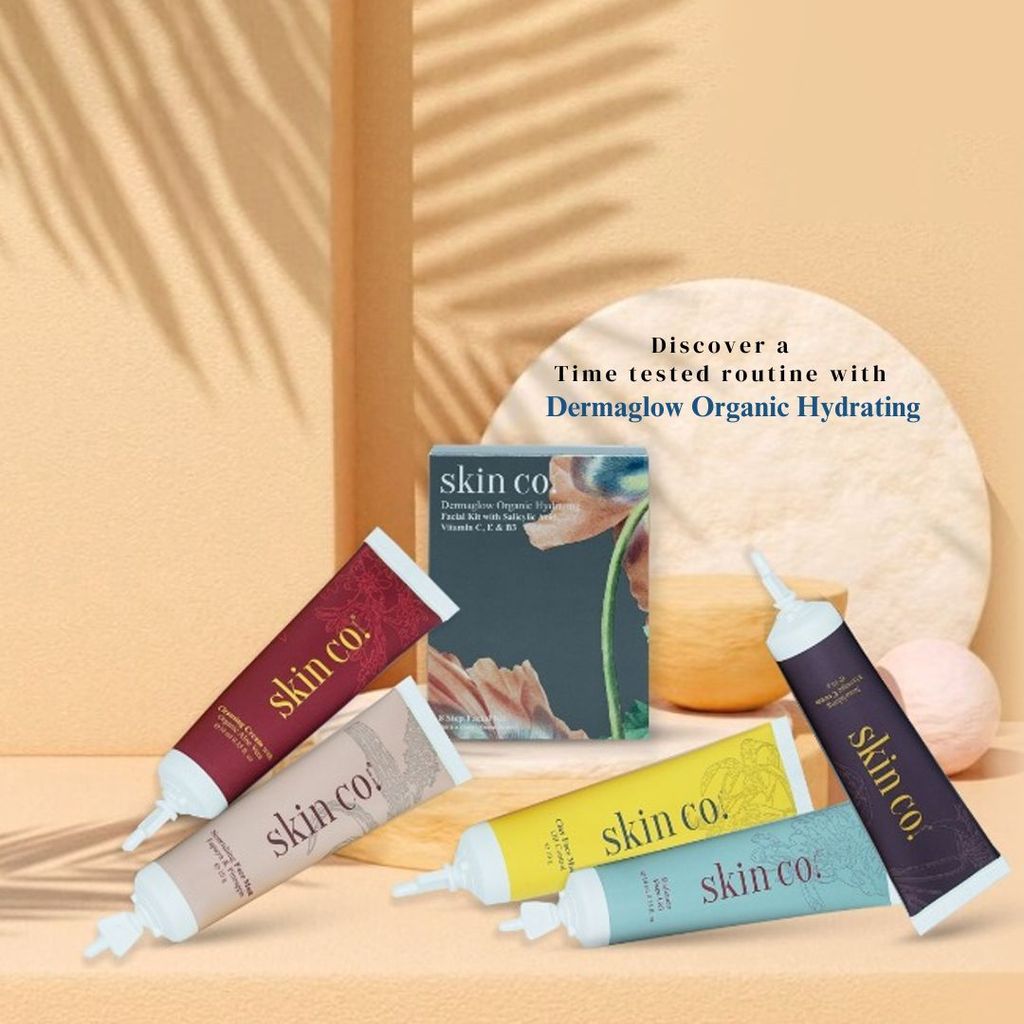 Skin.co Detoxifying Brightening Glow Facial Kit with Organic Tumeric, Vitamin E & SPF10