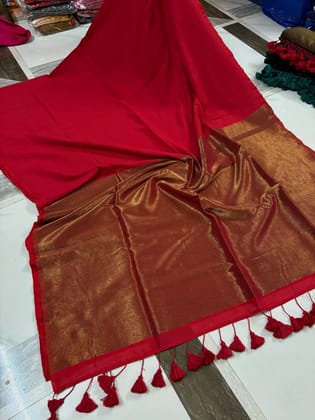 Aachal jari saree