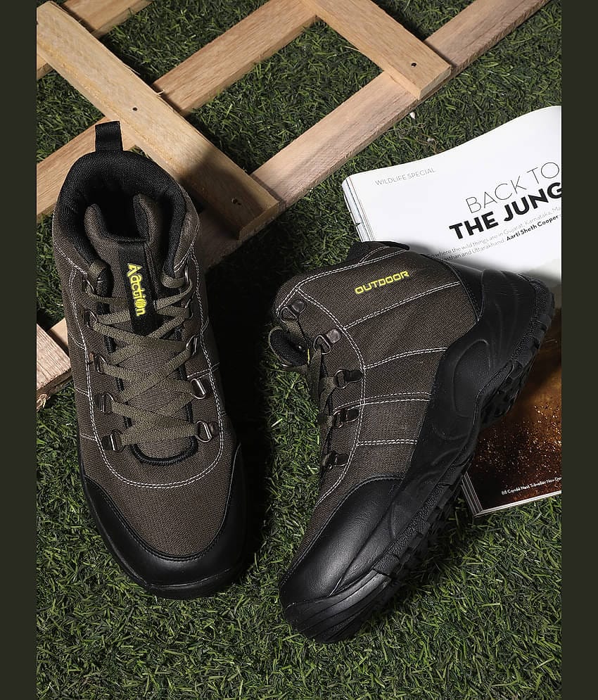 Action Beige Training Shoes