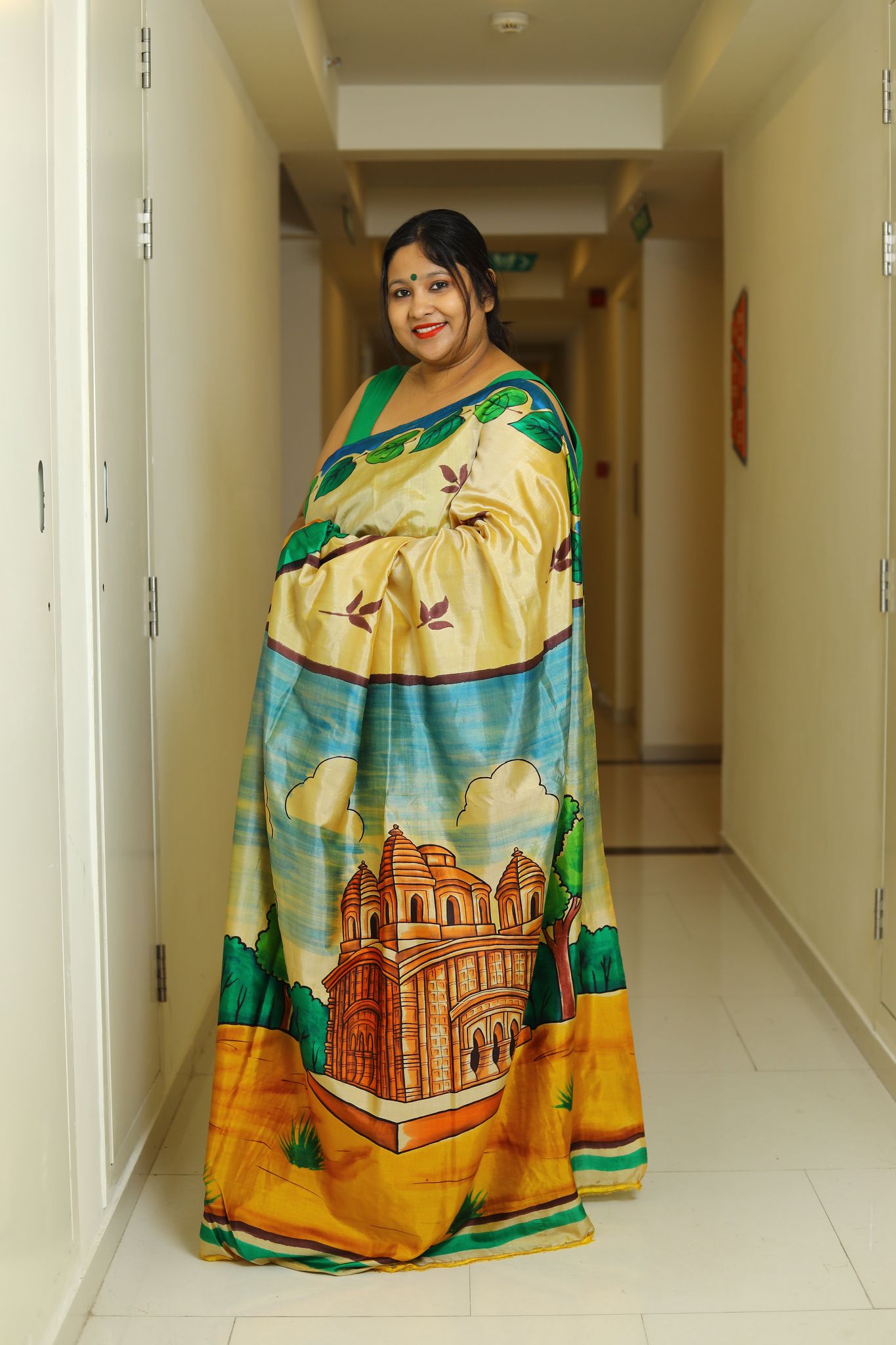 Virassat-Pure Mulberry Silk/Bishnupuri Silk / Handpainted Pure Silk / Cream and Mustard