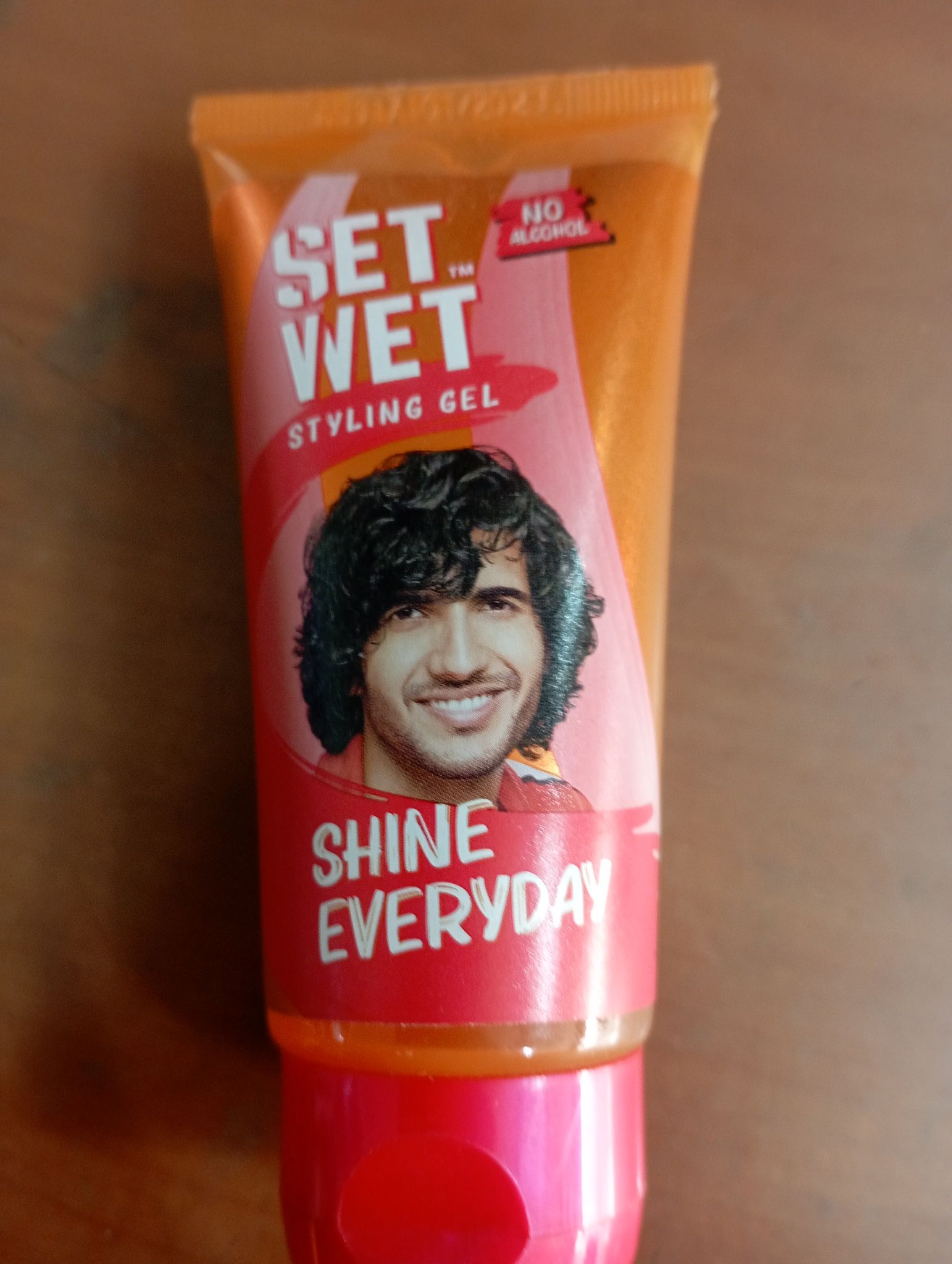 Set wet shine everyday 