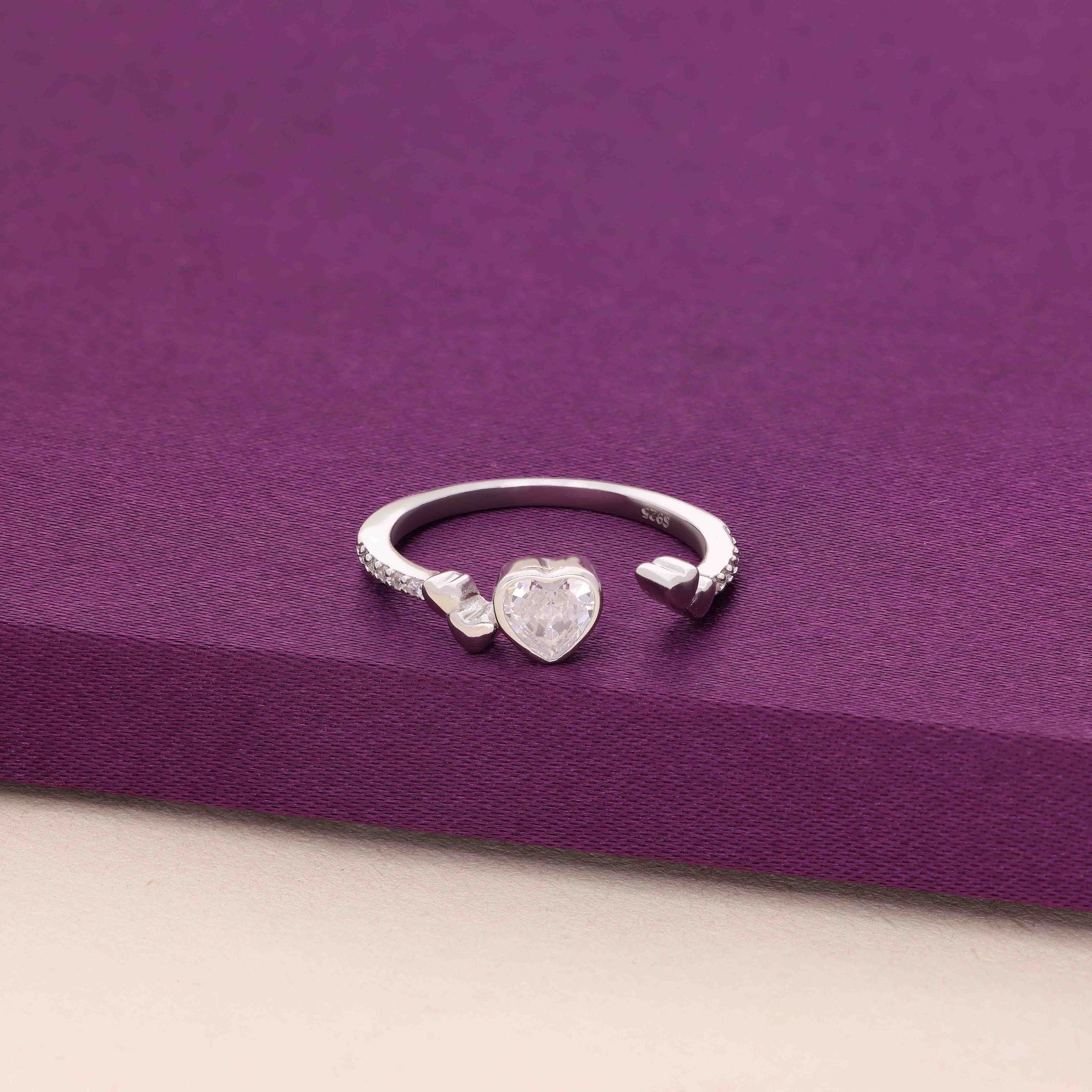 Sterling Silver Heart Ring Cubic Zirconia Ring-White Stone / Silver / 5