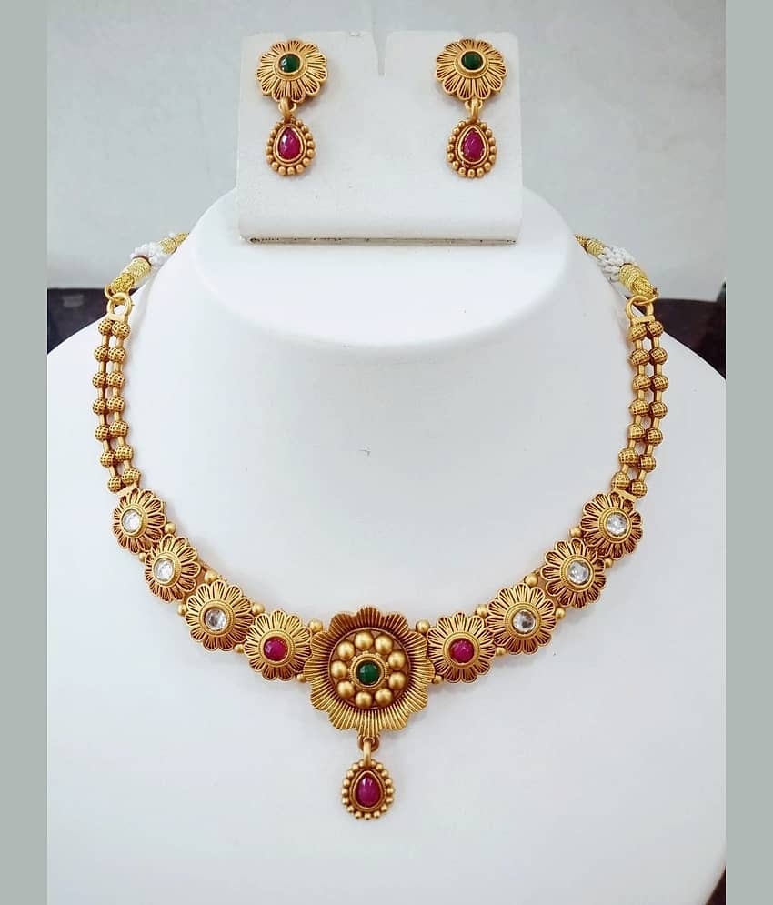 Shivay Fashion Golden Alloy Necklace Set ( Pack of 1 )