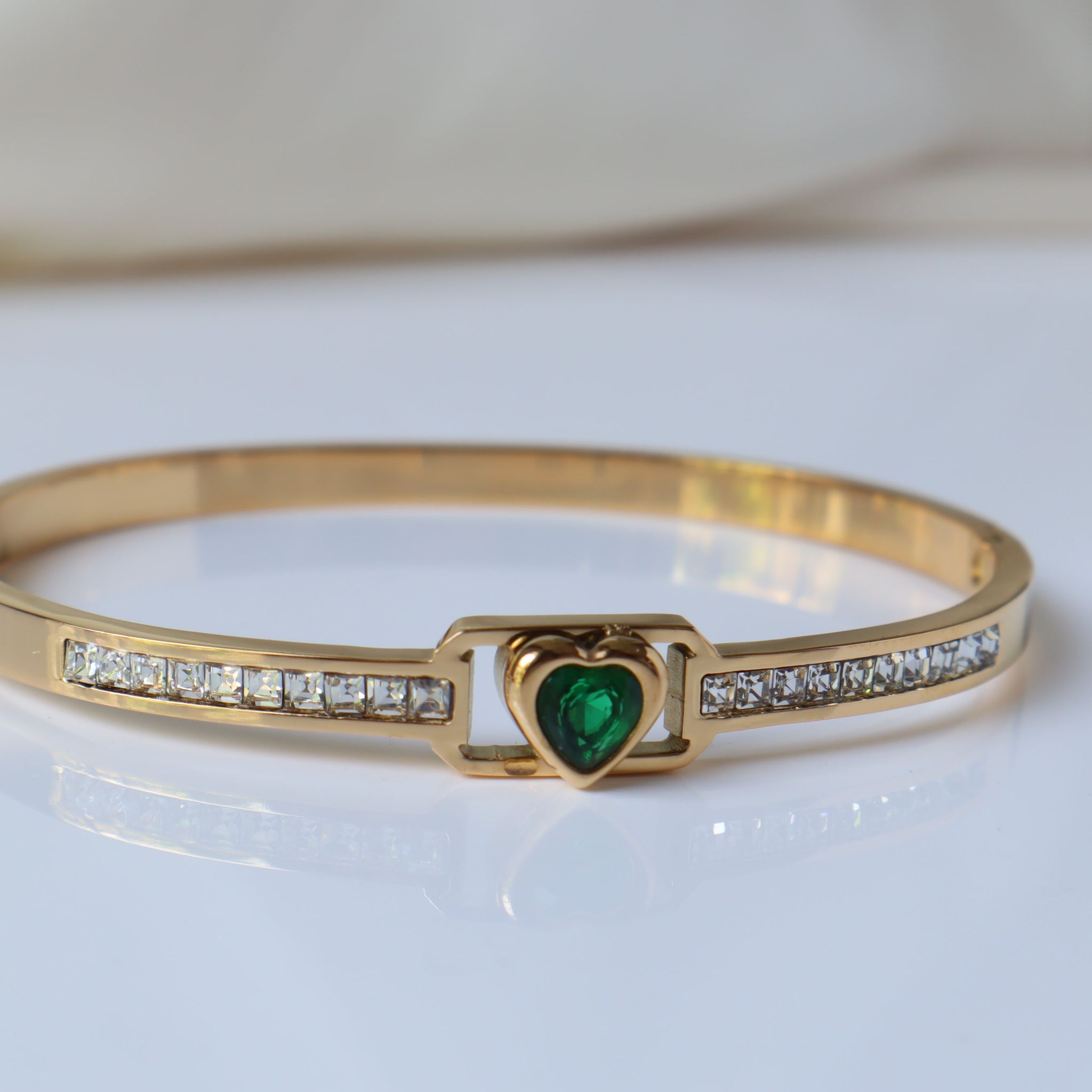 Heart Oasis Sleek 18K Gold Plated Bangle-Green