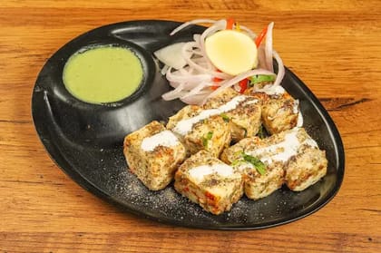 Paneer Kali Mirch Tikka