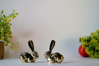 Brass Rabbit Figurine (Color - Golden, Size - 3.5H *3L*1B) by Snova Enterprises