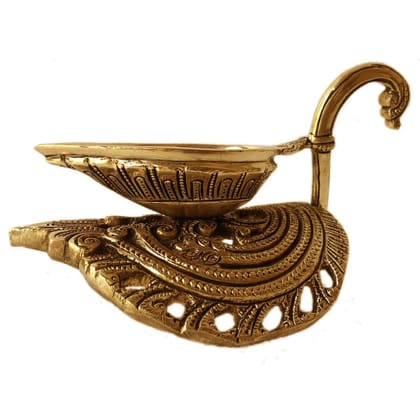 Brass Table Decor Duck Shape Oil Lamp Deepak  - Unique Table Decor Deepak, Height : 3.6 Inch (BSMAS1197 A)