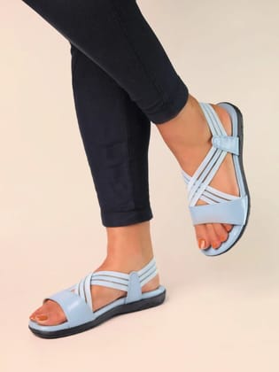 Saavi Blue Flats-36 / Blue
