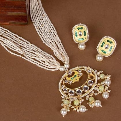 Enamelled Kundan Jewellery Set