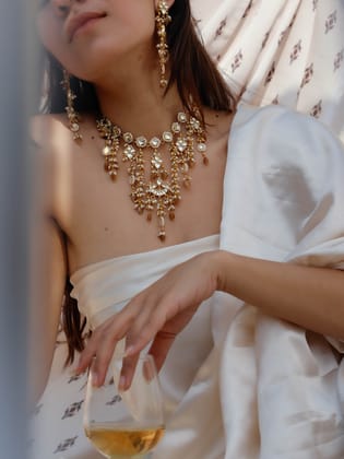 Lela Kundan Necklace Set-Gold
