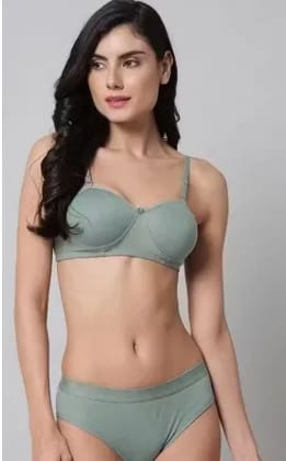 TheLingerieDoctor - Bra & Panty Set - Solid Green Lingerie Set (Pack Of 1) TheLingerieDoctor - Bra & Panty Set - Solid Green Lingerie Set (Pack Of 1)