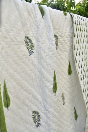 Green Cypress Quilt  / Rajai : Handblocked
