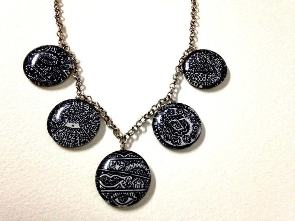 Chimera - Monochrome Circlets Necklace