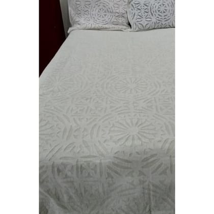 Handcrafted White Charming Applique King Size Bed Cover