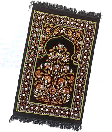 ALRAZA LOOMS Black Single Anti-skid Velvet Prayer Mat ( 110 X 70 cm )