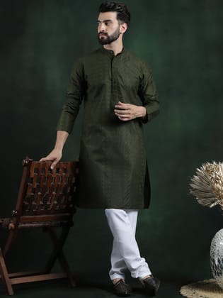 Men's Cotton Thread embroidered Dark Green Kurta With White Churidaar Pyjama-36