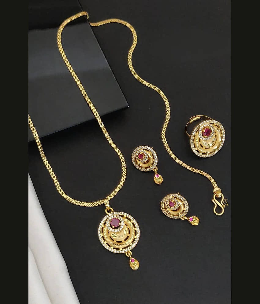 Rhosyn Pink Pendant set ( Pack of 1 )
