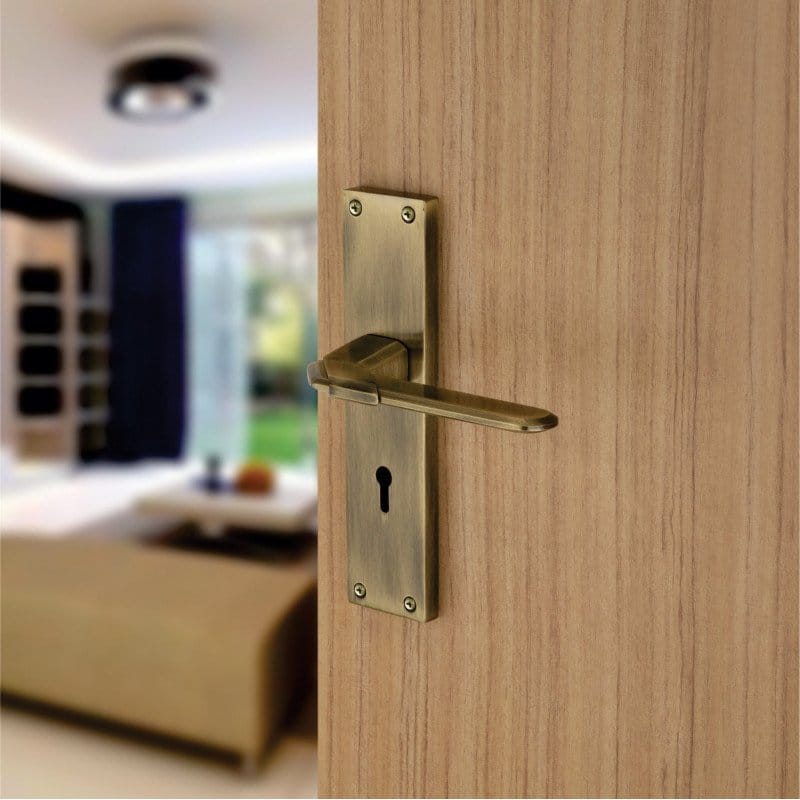 BUCKLER Zinc Alloy-4178-Gold Antique 8 Inch Mortise Handle set-70MM Double Turn Bullet Lock (Antique)