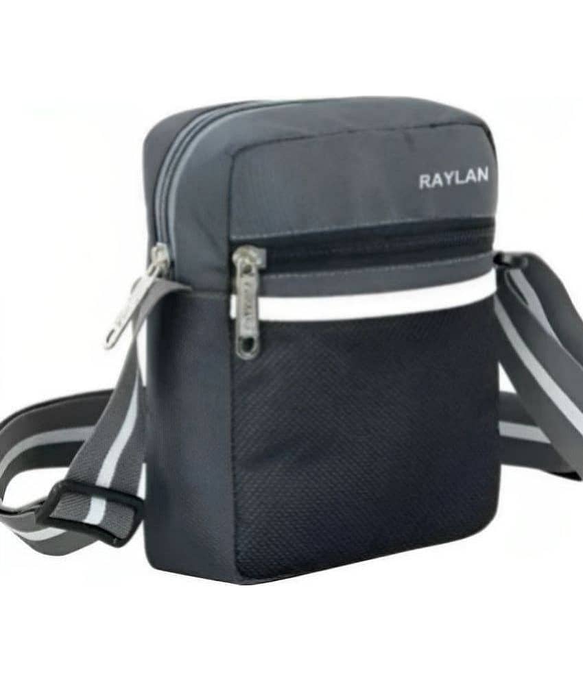 Raylan Grey Solid Messenger Bag