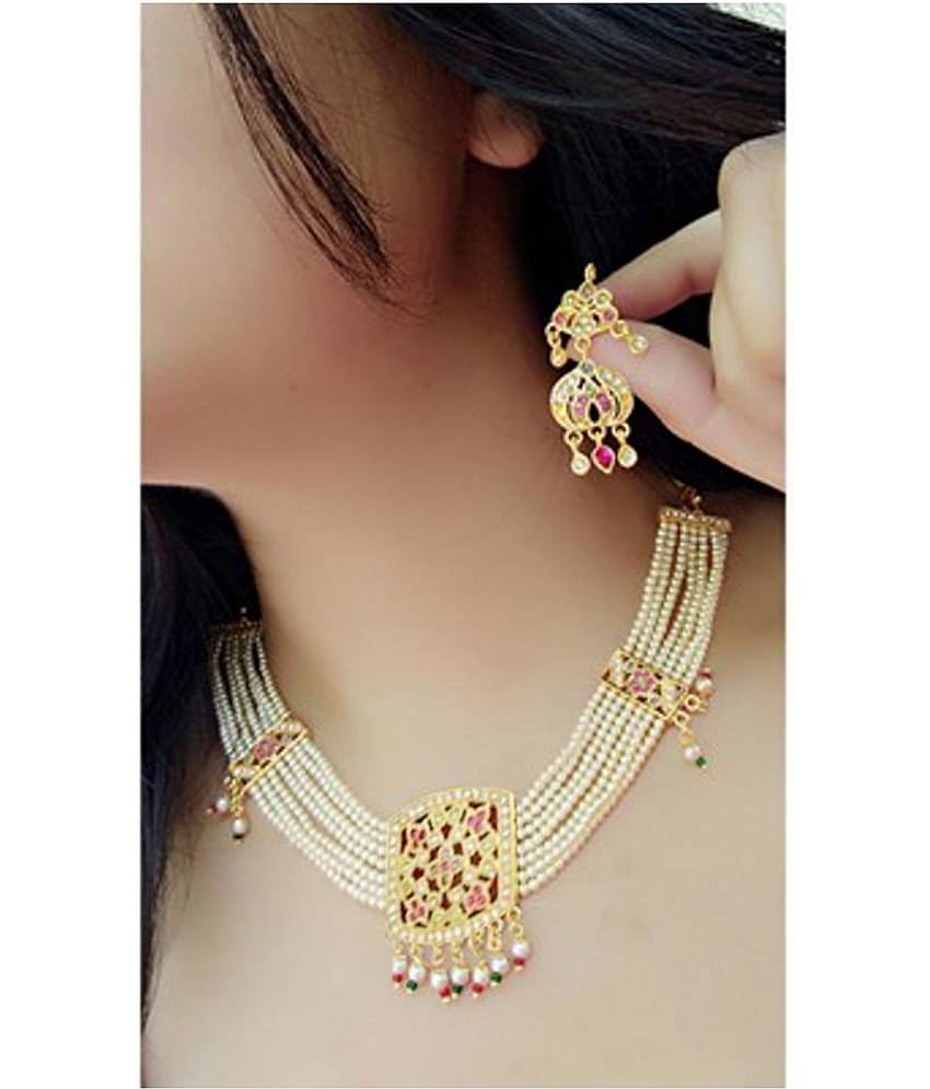 gilher - White Copper Necklace Set ( Pack of 1 )