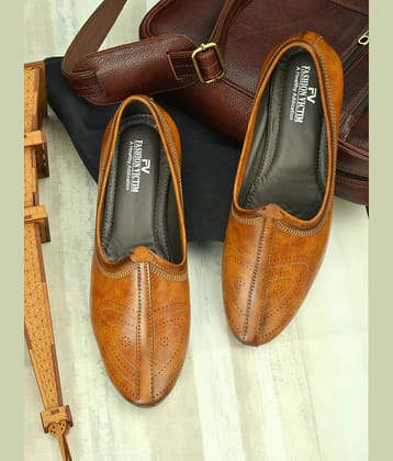 Fashion Victim Tan Jutti