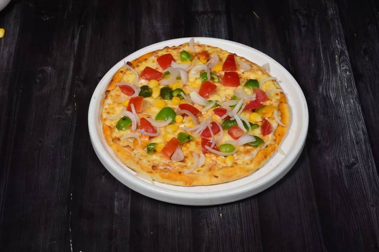Veg cheese pizza