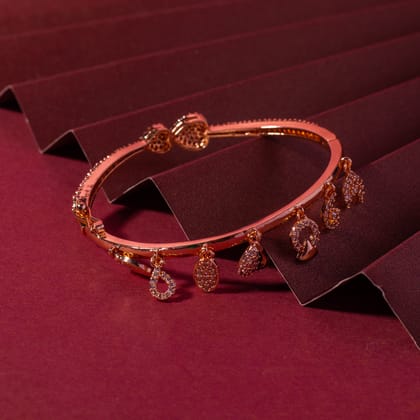 Rose Whispers Bracelet-CZ DIAMOND STONES ALLOY / ROSEGOLD