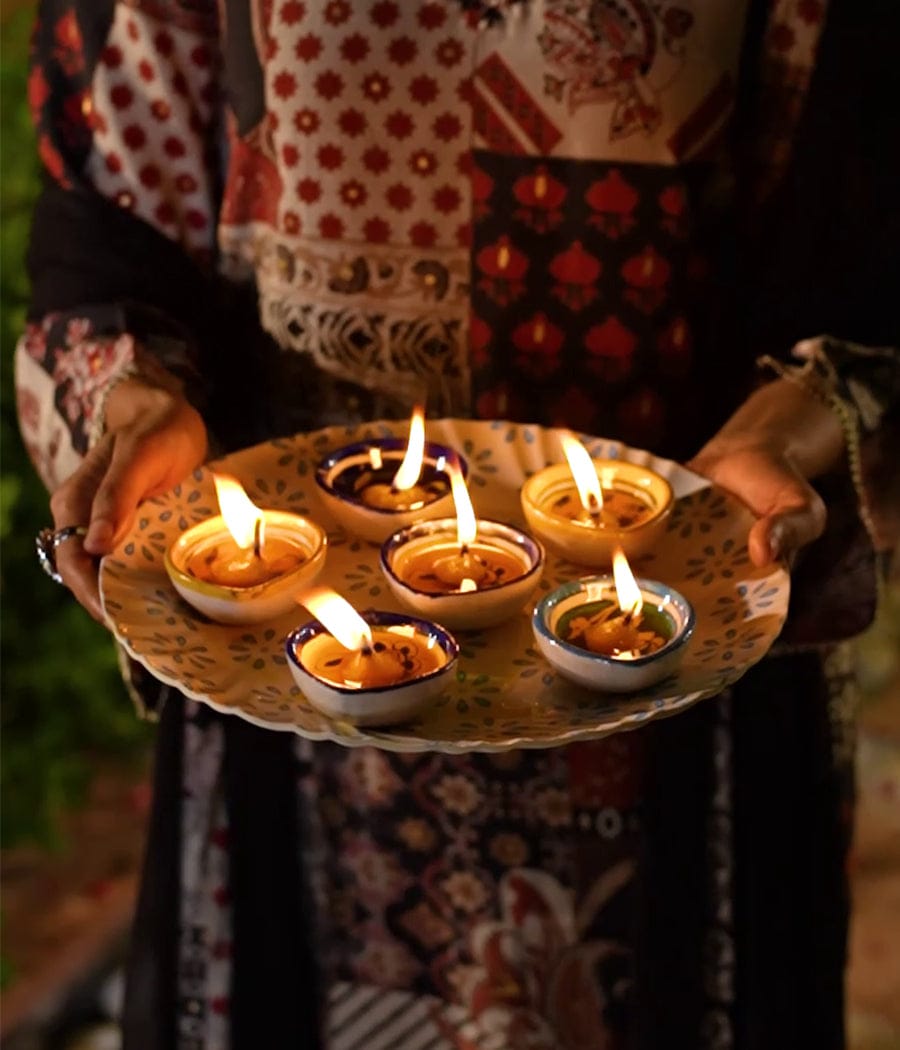 Blue Pottery Yellow Flower Design Diyas (Set of 6 Diyas)