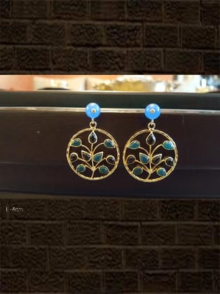 Stylish tree design blue earring