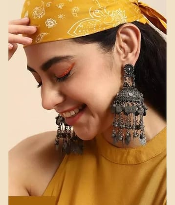 Samridhi DC Silver Jhumki Earrings ( Pack of 1 )