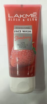 Lakme blush glow face wash strawberry with vitamin c serum 100g
