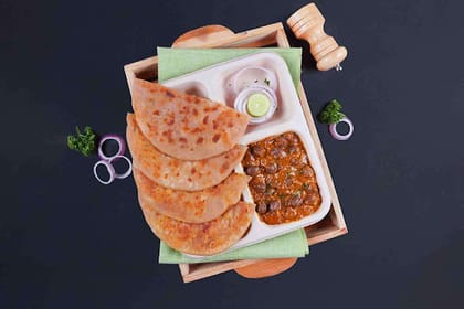 Aloo Paratha With Pindi Chole Lunchbox