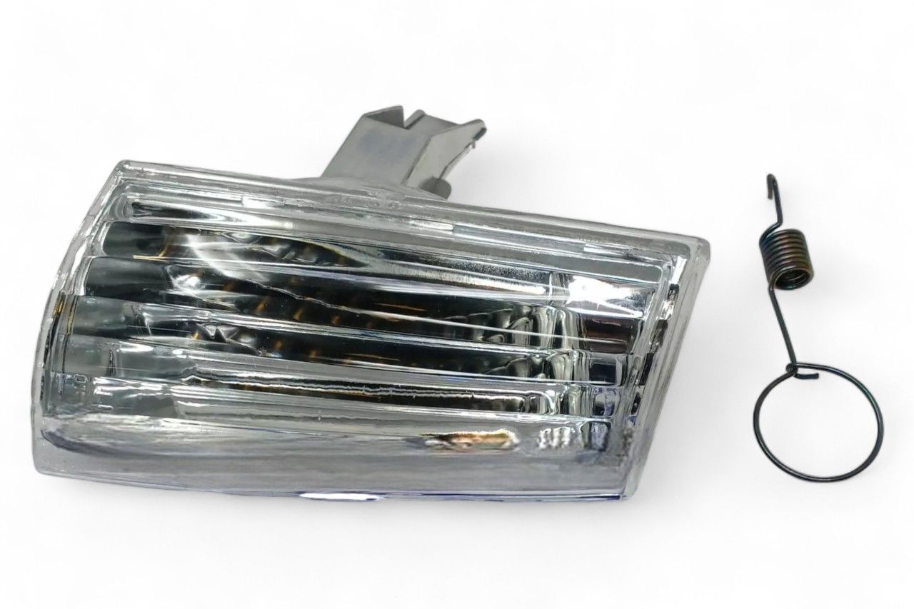 Lumax Front Corner Lamp - RH AV863783