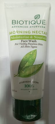 BIOTIQUE ADVANCED AYURVEDA MORNING NECTAR MOISTURIZE & NOURISH FACE WASH 100 ML