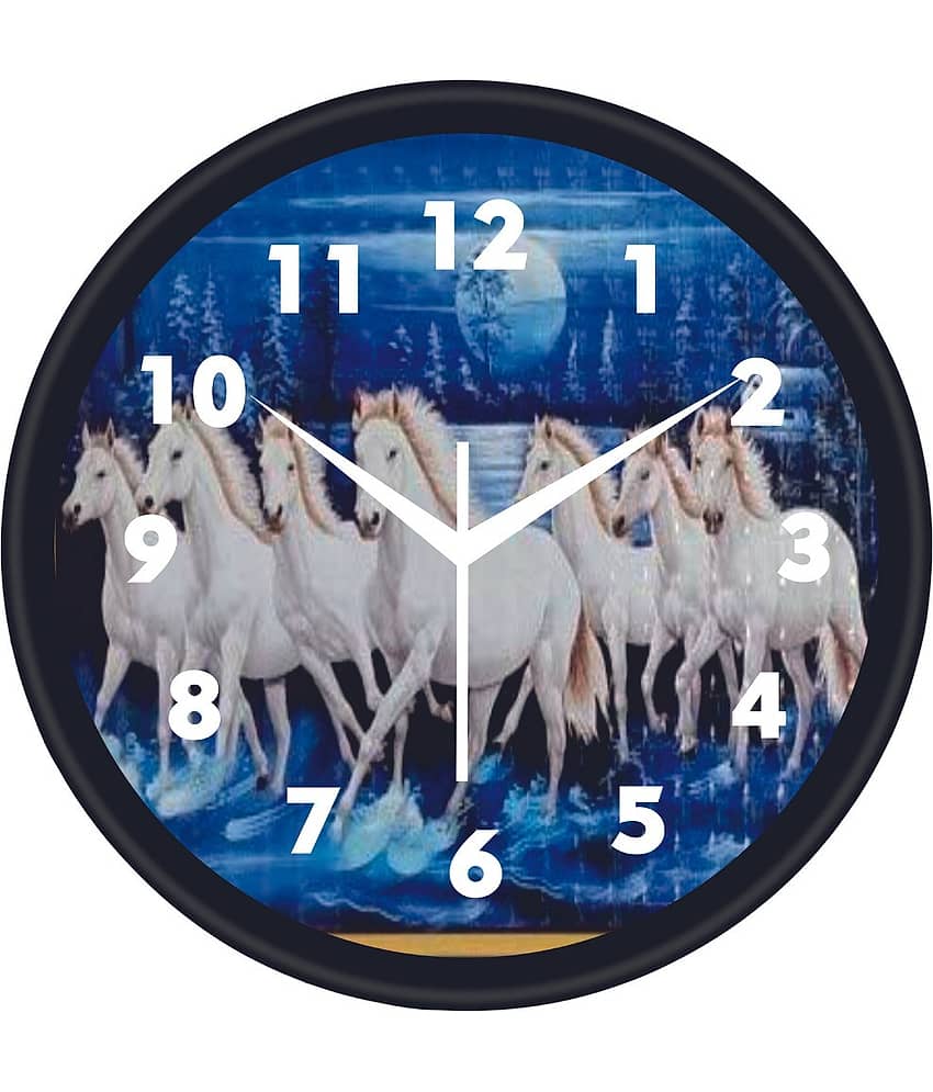 Trendy Homes Circular Analog Wall Clock