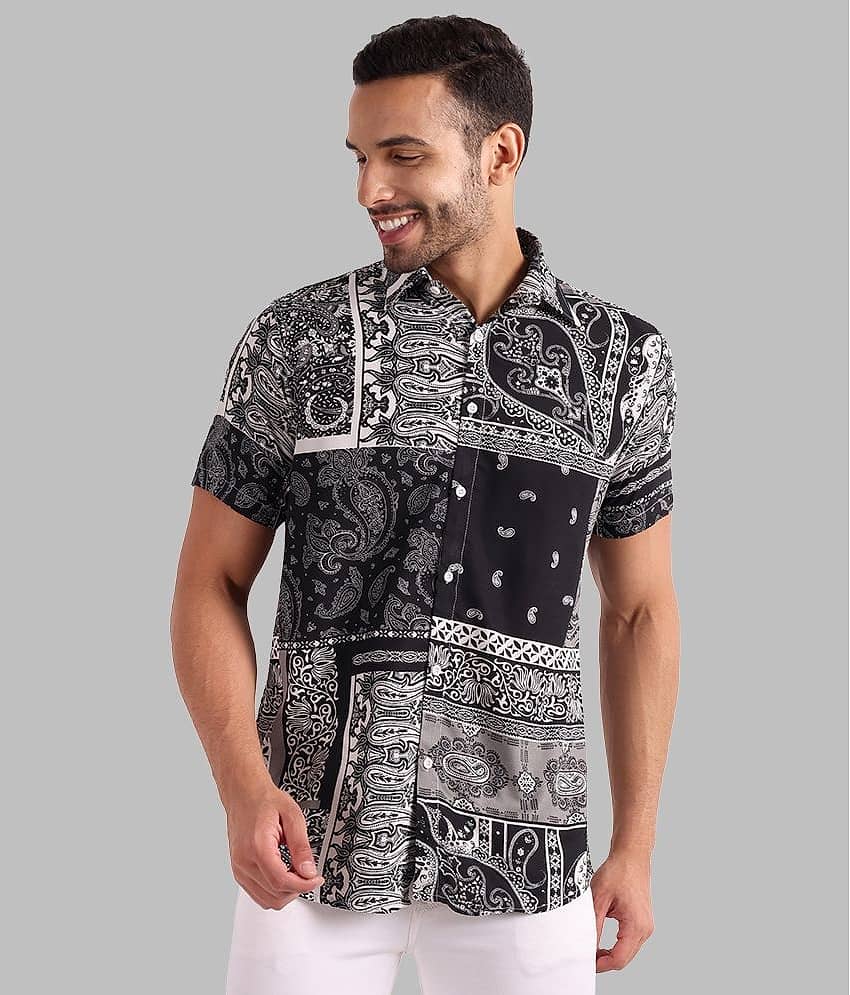 Vida Loca - Black Rayon Slim Fit Men's Casual Shirt ( Pack of 1 )