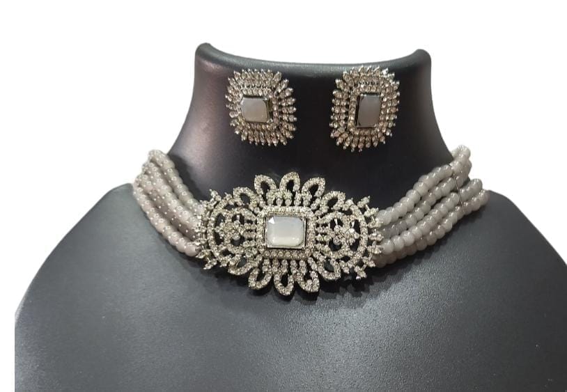 Pearl and Rhinestone Embellished Silver Choker Necklace Set