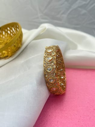Kundan Stone Kada Bangle 1039-2.4