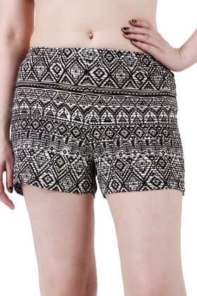 Black Geometric Printed Fitted Shorts-L / Black