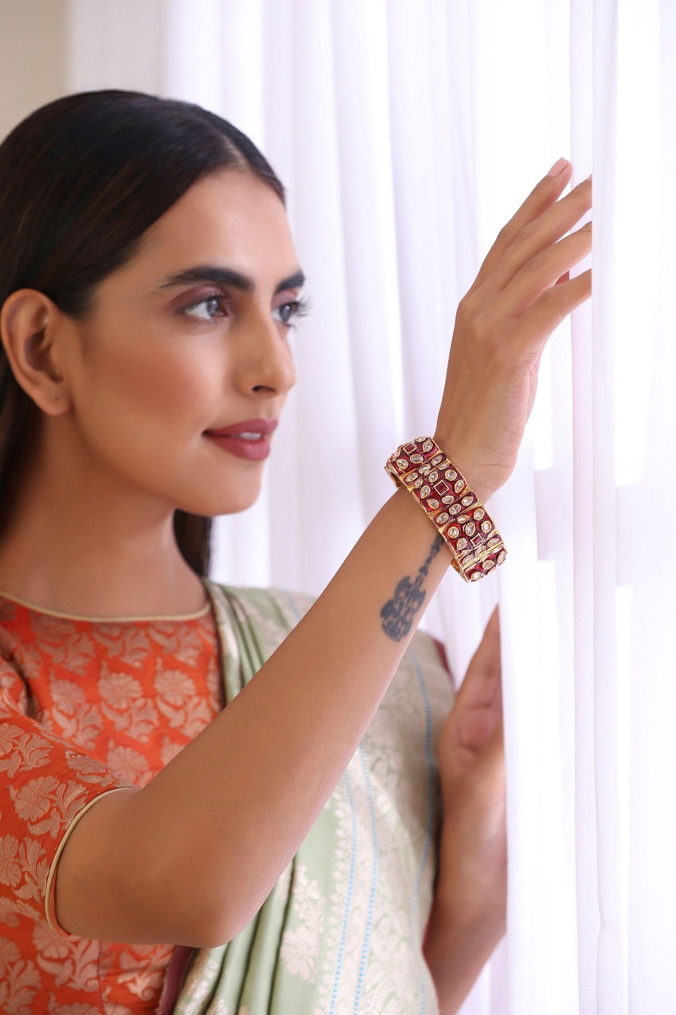 Shweta Red Meenakari Kundan Kada-Kundan