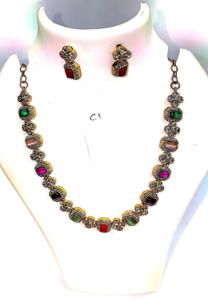 Gold-plated Kundan and Meenakari Necklace Set with Earrings