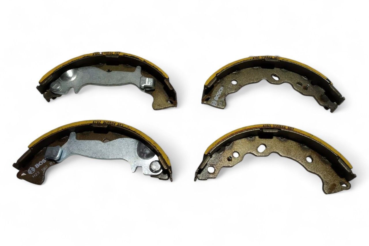 Bosch Rear Brake Shoe Set AV704646