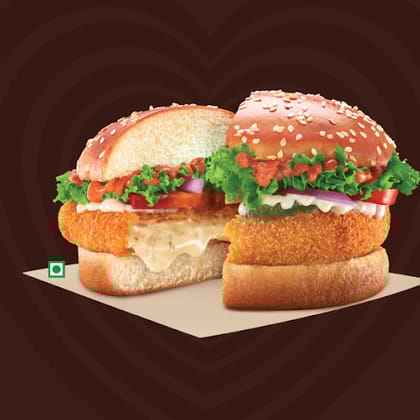 Molten Cheese Lava Whopper Deluxe(Reg. Size Bun).